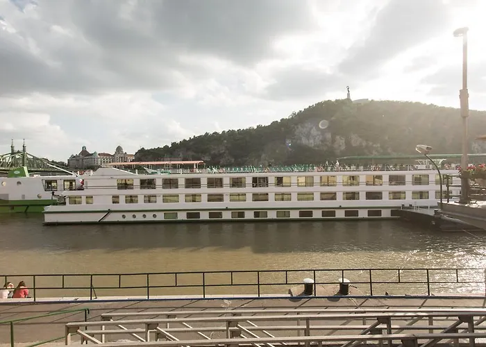 شقة Riverside بودابست